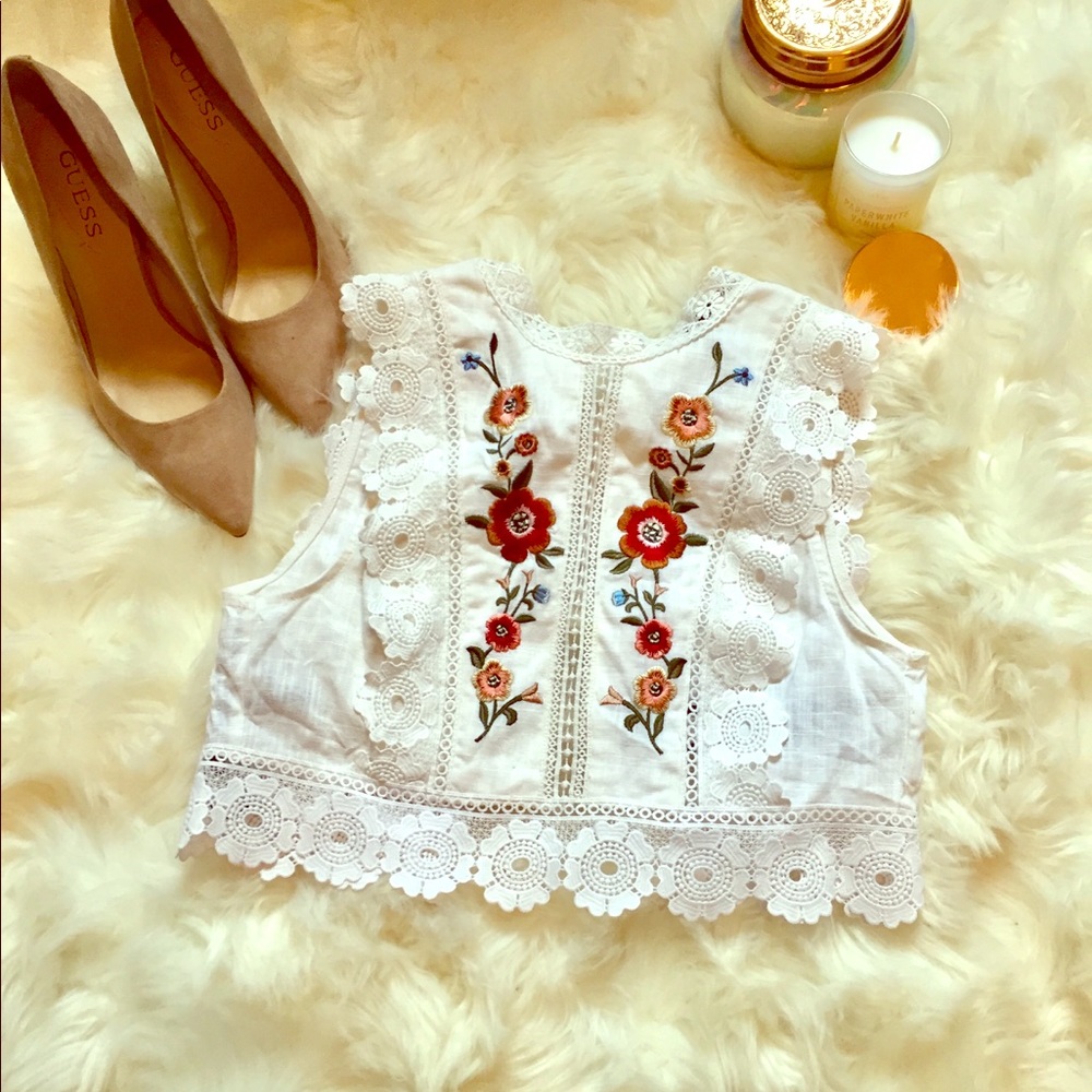 Floral embroidered crop top